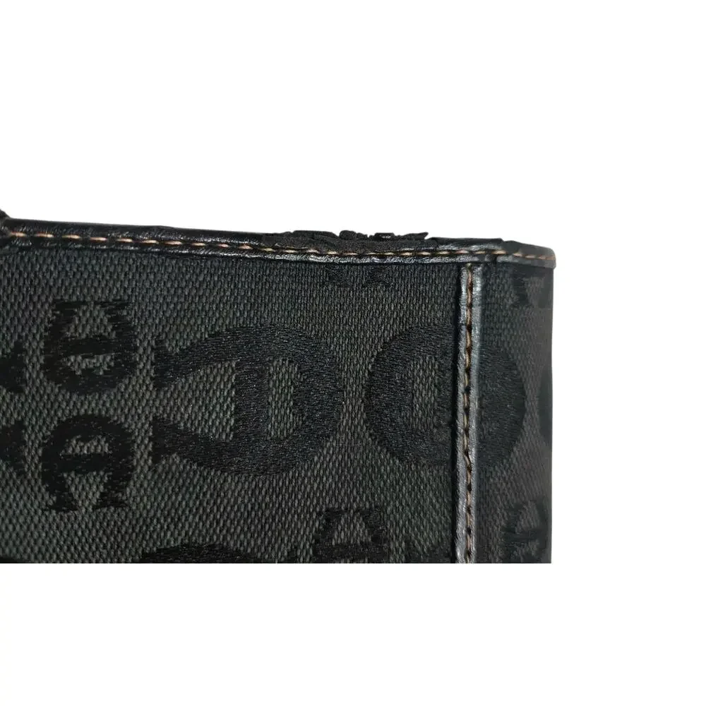 Etienne Aigner preloved has